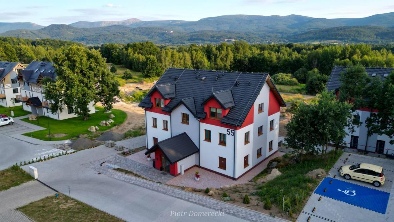 Kolorowe Cieplice - Apartamenty Z Widokiem Na Karkonosze イェレニャ・グーラ エクステリア 写真